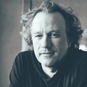 Celebrities Who Passed Away Too Soon: How Would They Look Today? Celebrities Who Passed Away Too Soon: How Would They Look Today?