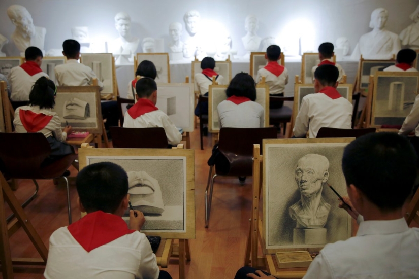 Childhood in North Korea: how children grow up in the most closed country in the world