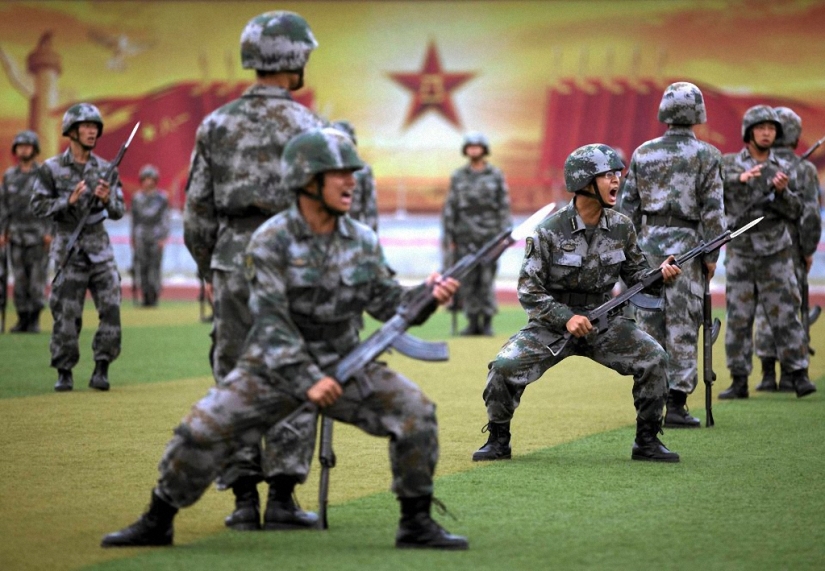 Chinese army in action