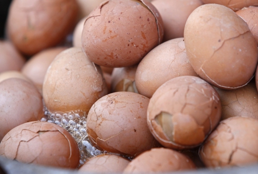 Chinese delicacy — eggs boiled in the urine of virgins