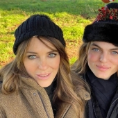 Christmas photo of Liz Hurley and her son has puzzled fans Christmas photo of Liz Hurley and her son has puzzled fans