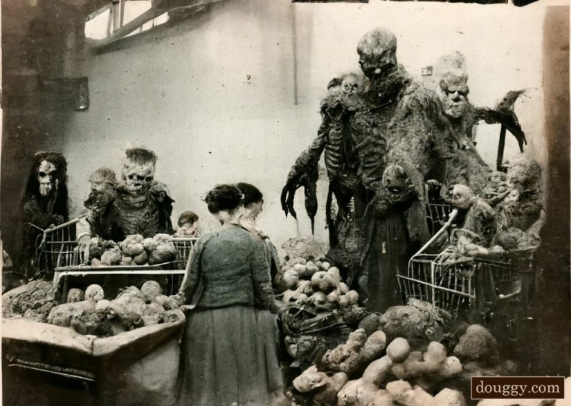 Chthon and darkness in the paintings of Lovecraftian Douggy Pledger