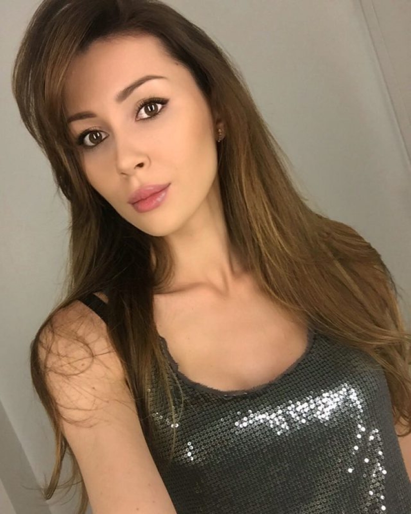 Clever, beautiful, a copy of mom: what does Anastasia Zavorotnyuk's daughter Anna look like Clever, beautiful, a copy of mom: what does Anastasia Zavorotnyuk's daughter Anna look like