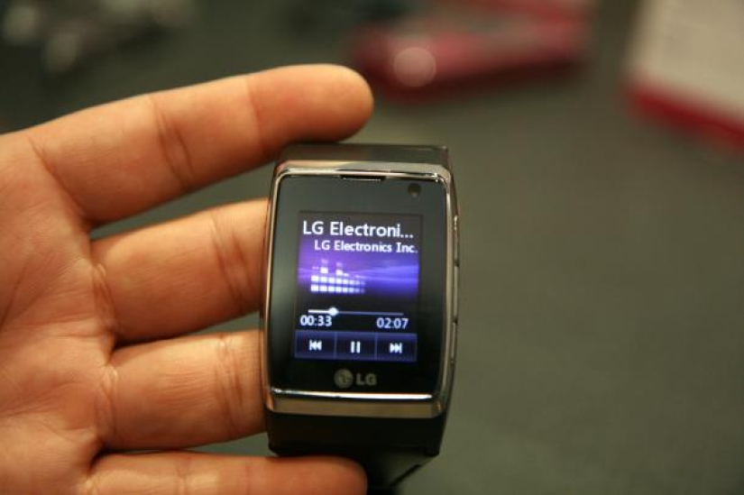 Cómo fue la transición de un reloj normal a uno inteligente
