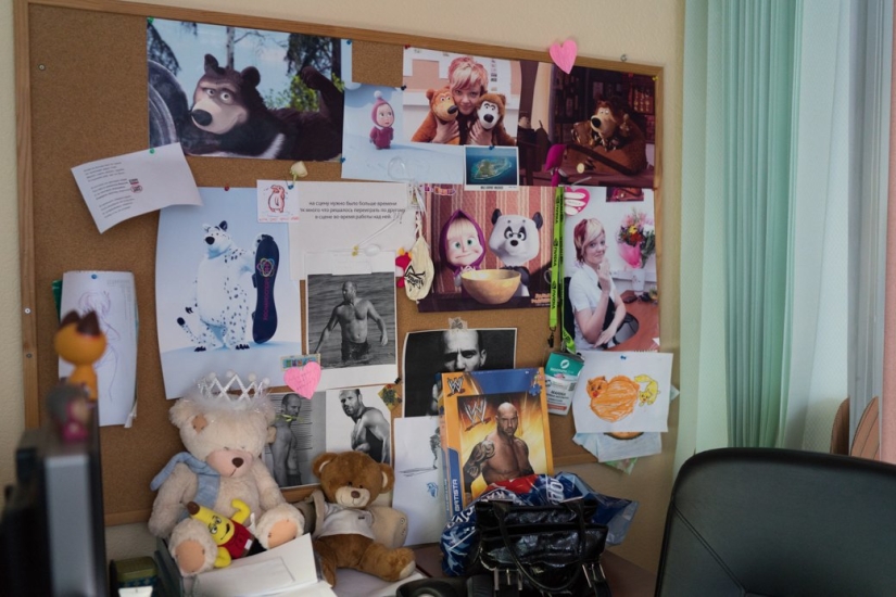Cómo hacer una caricatura de "Masha y el oso"