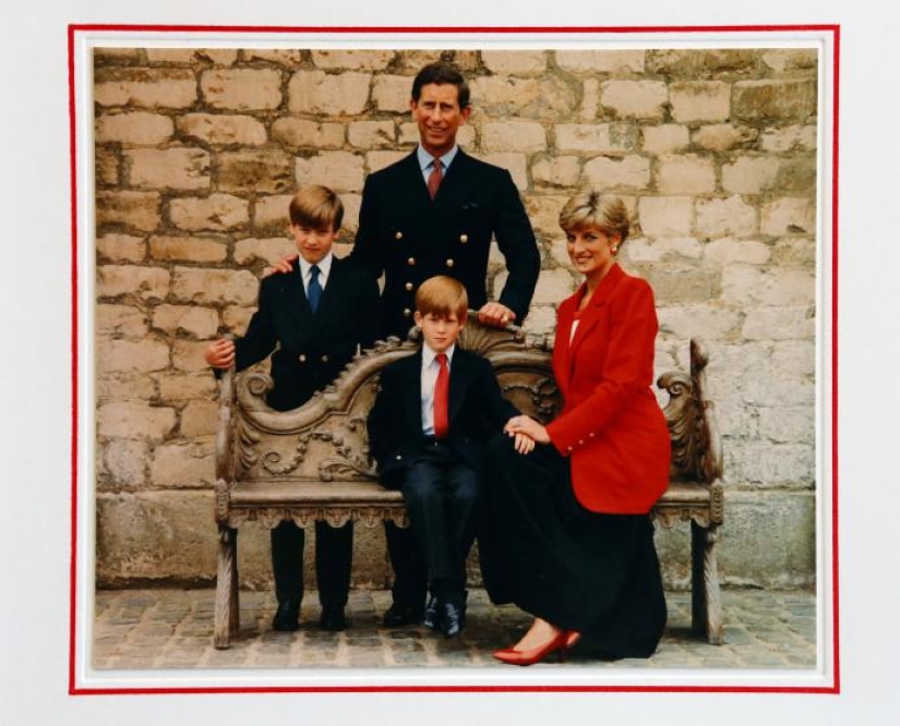 Cómo la familia real de Gran Bretaña ha estado deseando Feliz Navidad durante los últimos 65 años Cómo la familia real de Gran Bretaña ha estado deseando Feliz Navidad durante los últimos 65 años