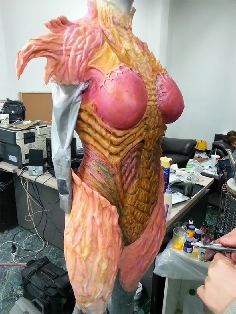 Cómo nace la Reina de Espadas Sarah Kerrigan