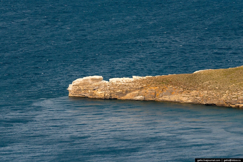 Cómo se ve el Baikal desde un helicóptero Cómo se ve el Baikal desde un helicóptero