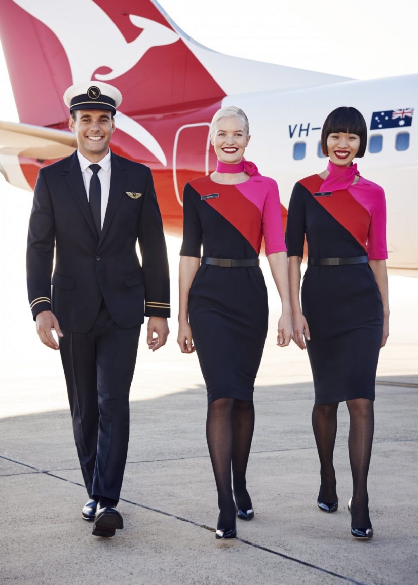 ¿Cómo se ve el uniforme de los asistentes de vuelo en diferentes aerolíneas? ¿Cómo se ve el uniforme de los asistentes de vuelo en diferentes aerolíneas?