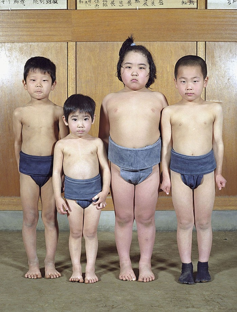 Cómo se ven los luchadores de sumo en la infancia y la juventud