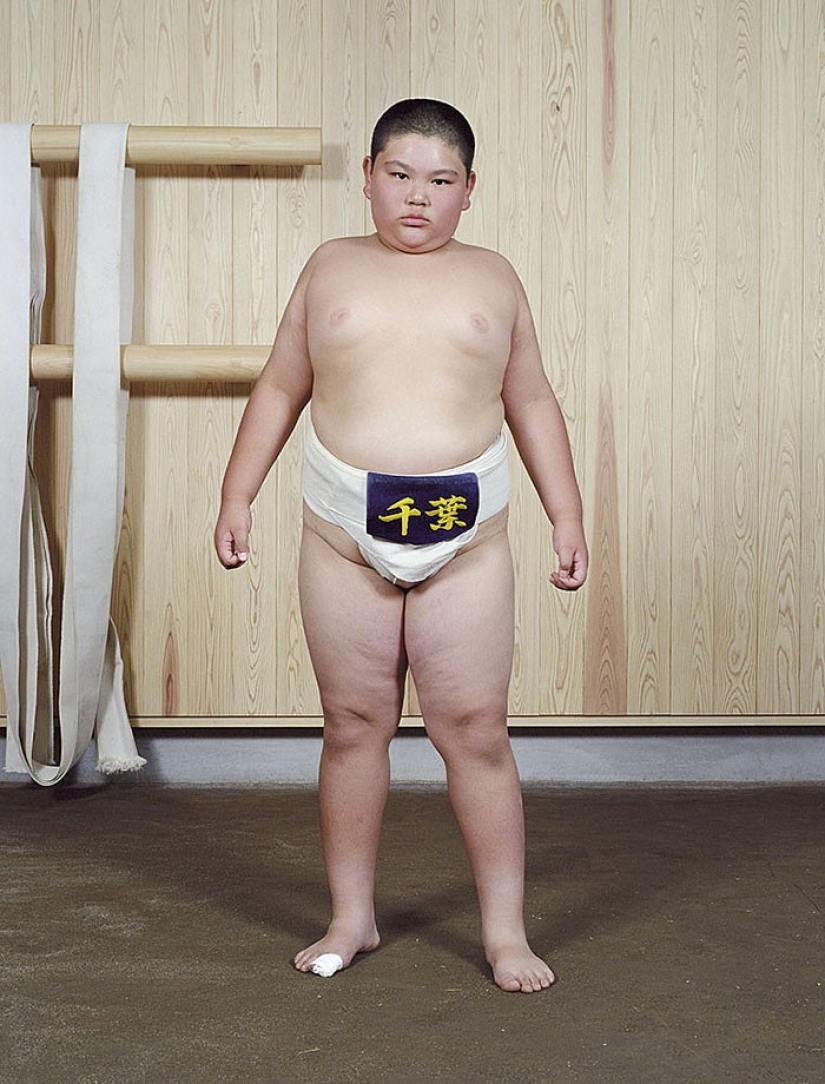 Cómo se ven los luchadores de sumo en la infancia y la juventud