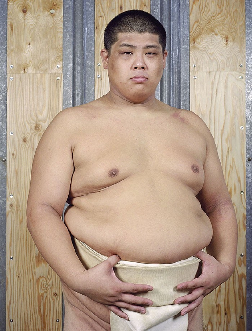 Cómo se ven los luchadores de sumo en la infancia y la juventud