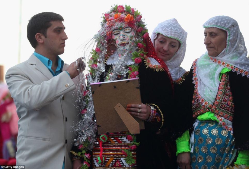 Cómo son las bodas de los montañeros musulmanes búlgaros