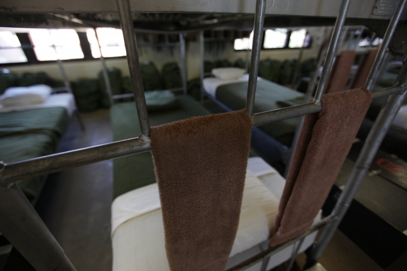 Cómo son los barracones, dónde viven y entrenan los marines estadounidenses