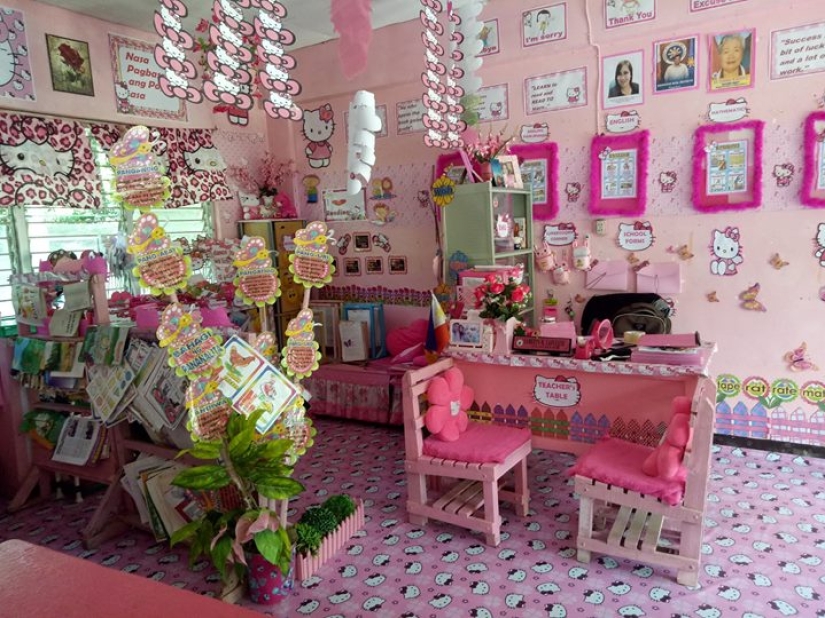 ¿Cómo te gusta esto, Snezhanna Denisovna?! Maestra filipina convirtió el aula en un paraíso rosado de Hello Kitty a su costa ¿Cómo te gusta esto, Snezhanna Denisovna?! Maestra filipina convirtió el aula en un paraíso rosado de Hello Kitty a su costa
