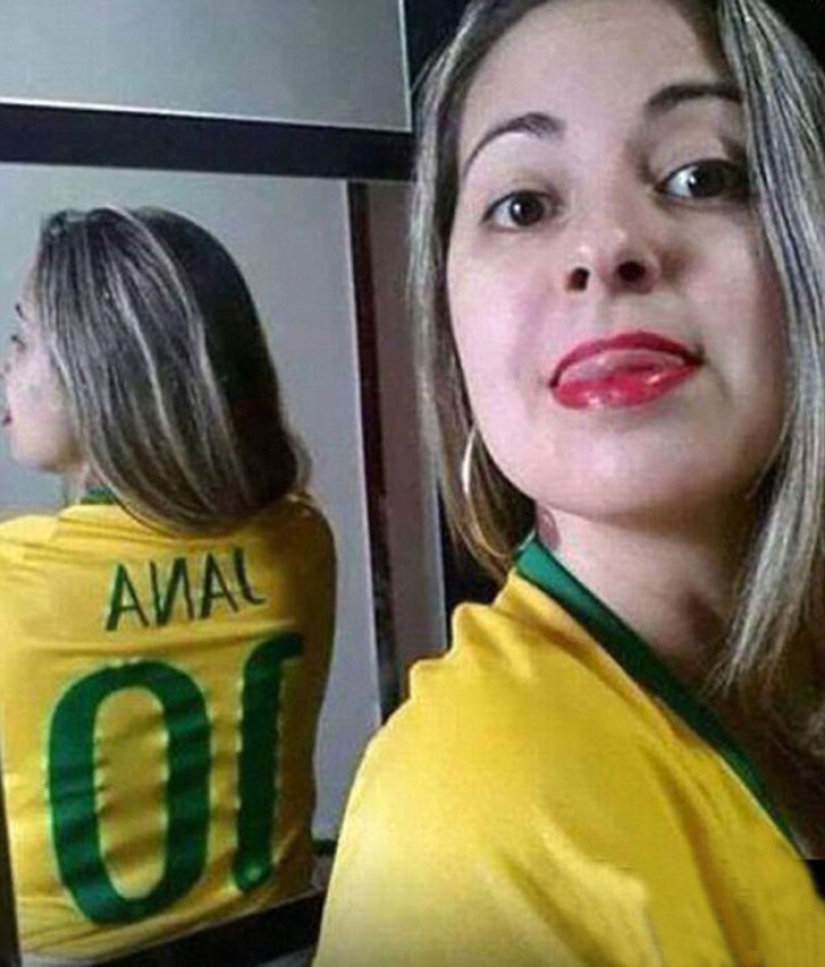 Cómo tomar un selfie y hacer que todo el Internet te odie Cómo tomar un selfie y hacer que todo el Internet te odie