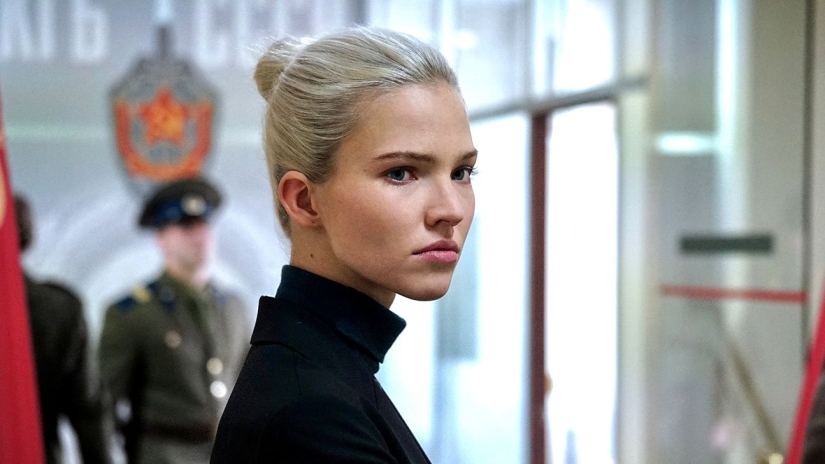 Cómo una modelo de Magadan, Sasha Luss, se convirtió en una estrella de las películas de Luc Besson