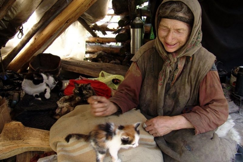 Cómo vive el ermitaño de la taiga Agafya Lykova hoy Cómo vive el ermitaño de la taiga Agafya Lykova hoy