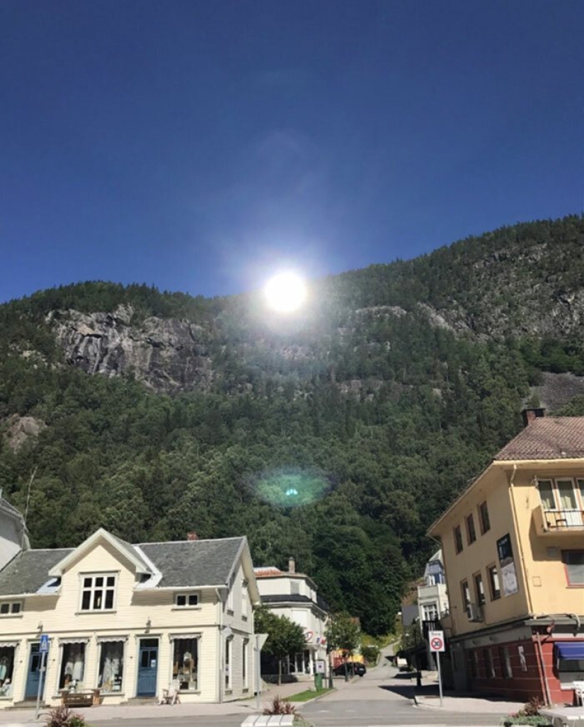 Como residentes de noruega ciudad volvió el sol