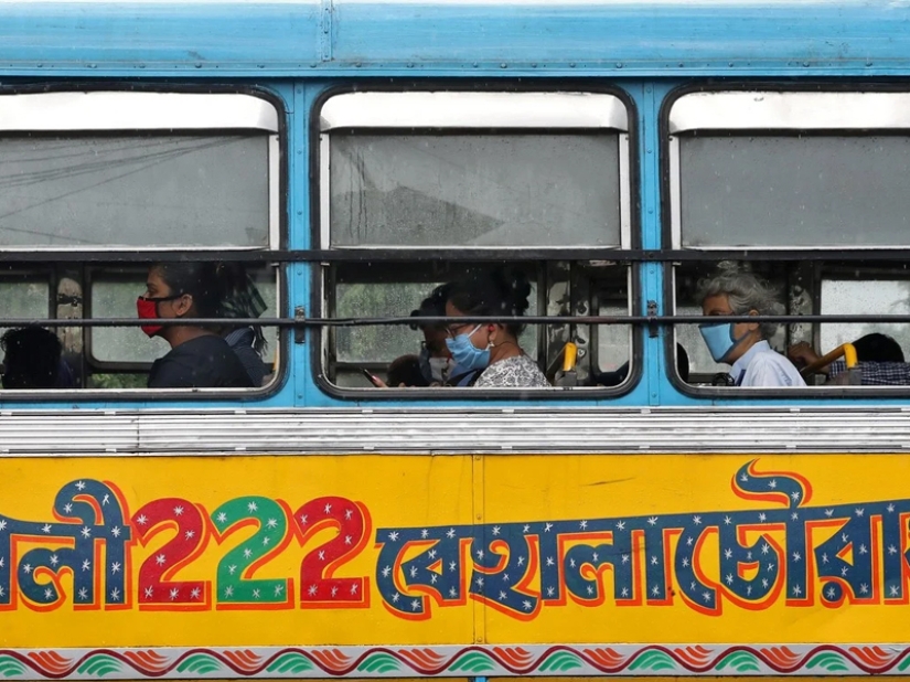 Contraste India: vida cotidiana real del país Contraste India: vida cotidiana real del país