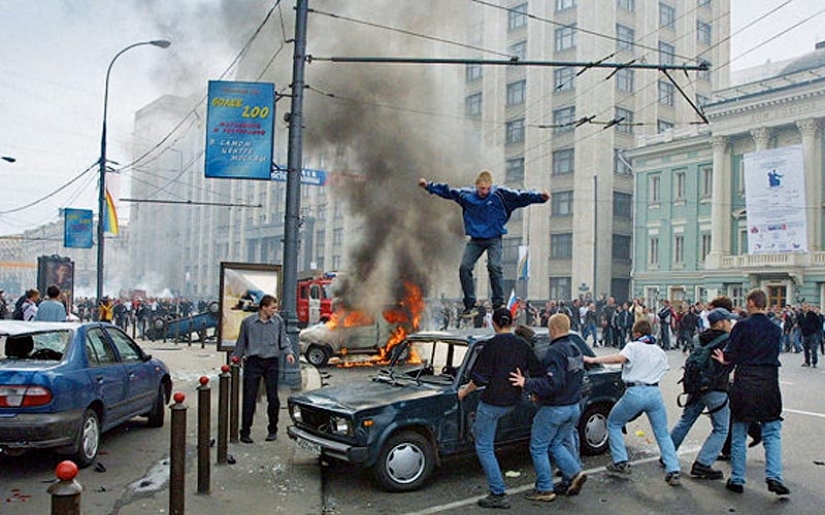 Cruel and scary: exactly 16 years ago, football fans trashed Manezhnaya Square