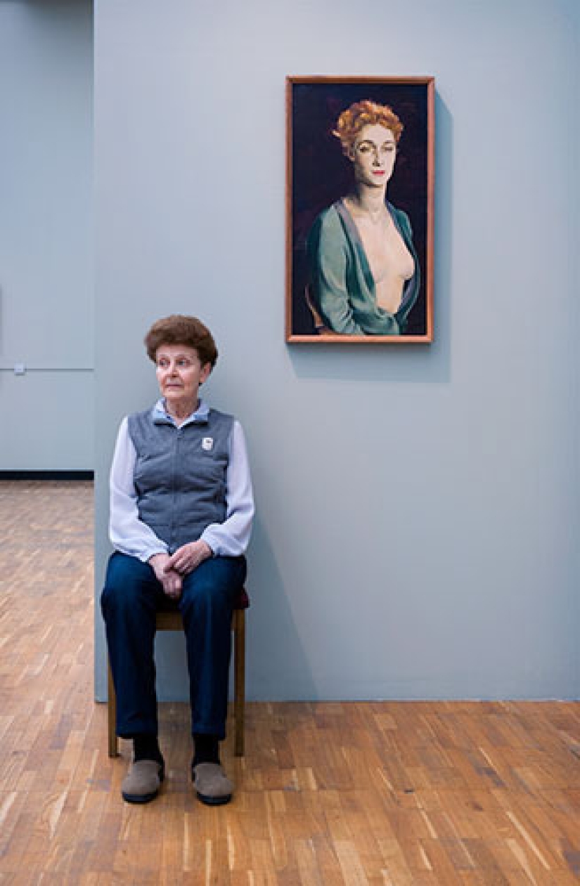 Curiosa serie de fotos "Cuidadores de museos rusos"