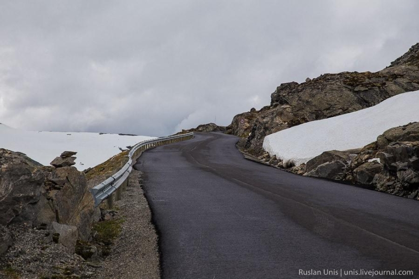 Dalsnibba, el techo de Noruega o a vista de pájaro Dalsnibba, el techo de Noruega o a vista de pájaro