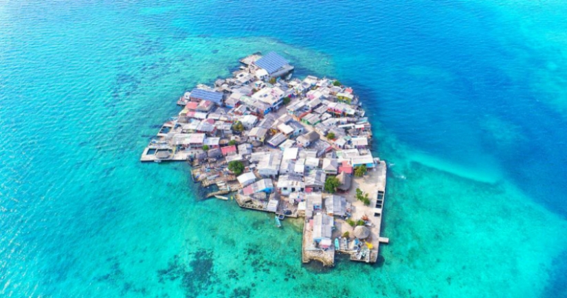 Dame un peinado y te daré pescado para almorzar: cómo se llevan mil personas en una isla del tamaño de un campo de fútbol Dame un peinado y te daré pescado para almorzar: cómo se llevan mil personas en una isla del tamaño de un campo de fútbol