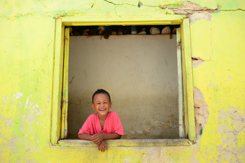 Dame un peinado y te daré pescado para almorzar: cómo se llevan mil personas en una isla del tamaño de un campo de fútbol Dame un peinado y te daré pescado para almorzar: cómo se llevan mil personas en una isla del tamaño de un campo de fútbol