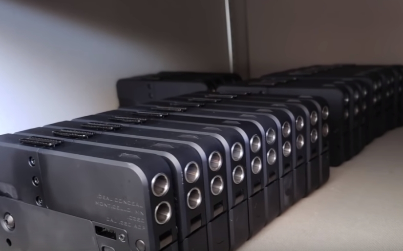 Dangerous mimicry: sales of a pistol stylized as a smartphone have started in the States Dangerous mimicry: sales of a pistol stylized as a smartphone have started in the States