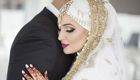 Dazzlingly beautiful brides in hijabs Dazzlingly beautiful brides in hijabs
