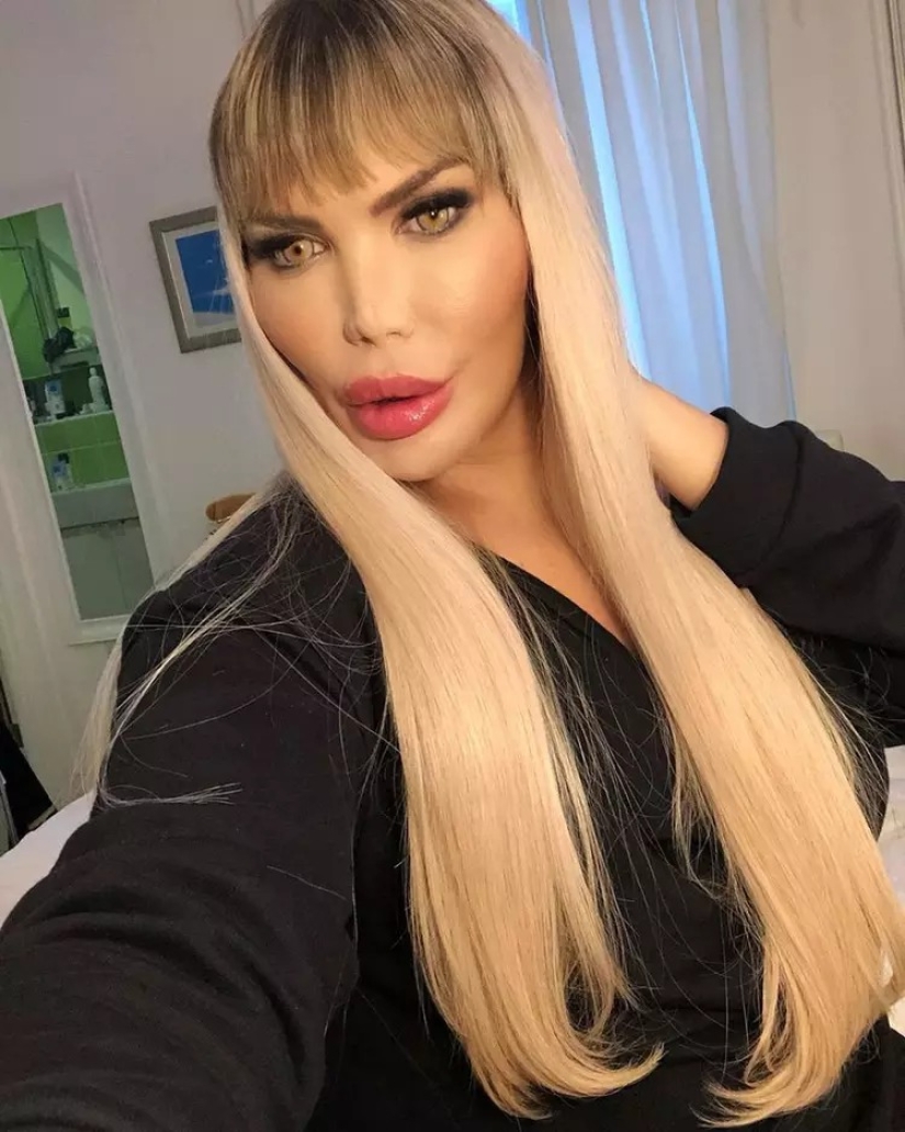 De Ken a Barbie: la muñeca humana ha cambiado de género y planea convertirse en madre
