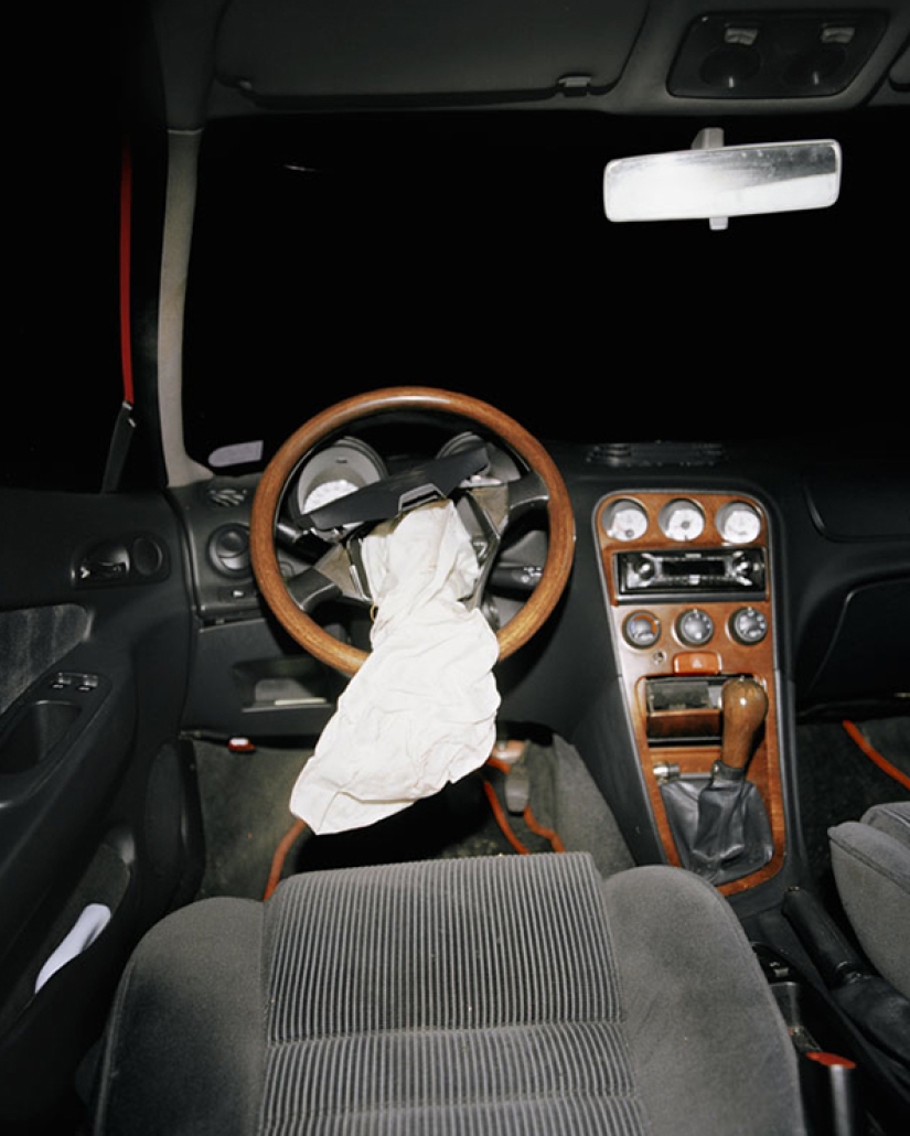 Dentro de autos que chocaron en accidentes terribles Dentro de autos que chocaron en accidentes terribles