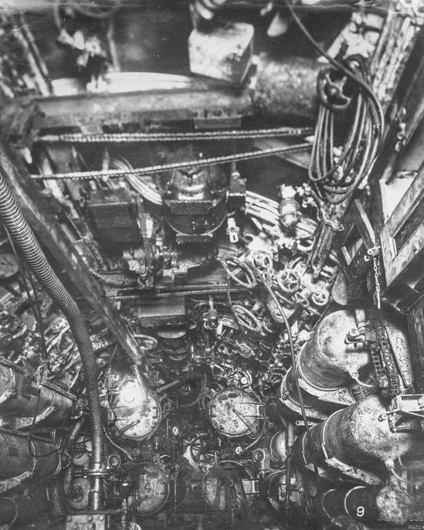 Dentro de un submarino alemán de la Primera Guerra Mundial