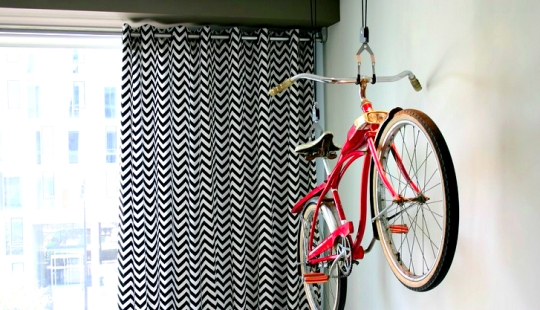 Deporte y vida: dónde guardar una bicicleta en un apartamento pequeño