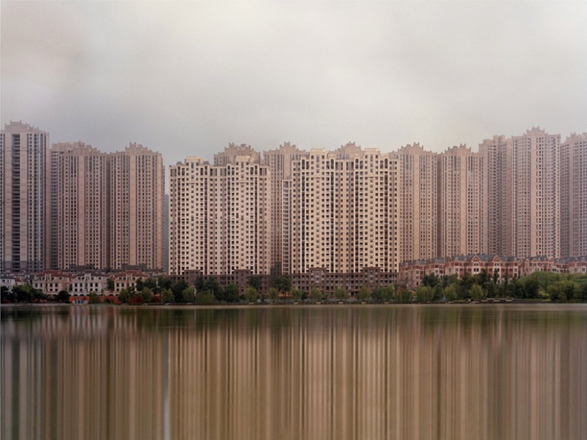 Deserted ghost towns in China