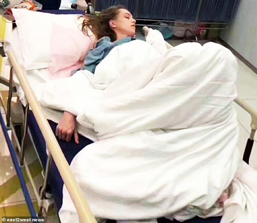 Desfile de moda mortal: modelo rusa casi muere de meningitis en China Desfile de moda mortal: modelo rusa casi muere de meningitis en China