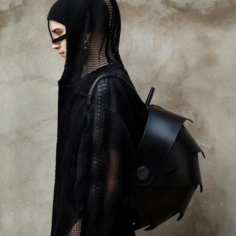 Designers from Colombia have created a backpack-shell of old tires