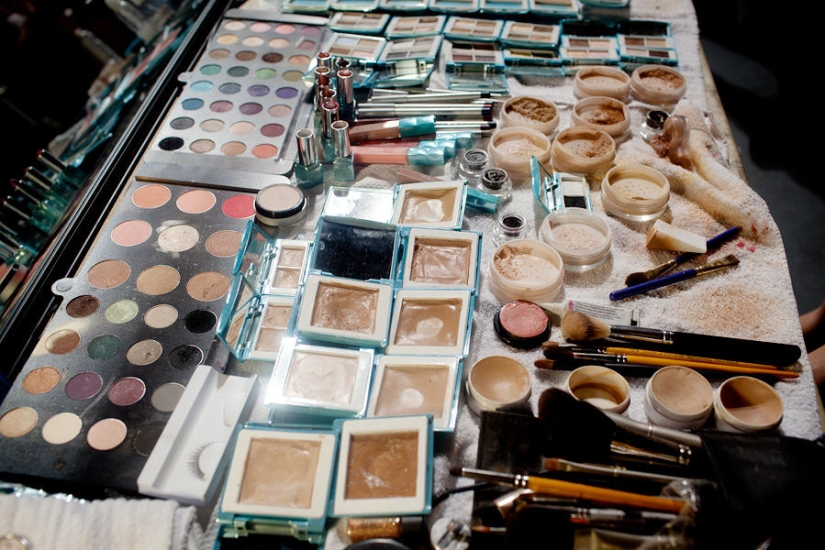 Detrás de las escenas de los concursos de belleza Detrás de las escenas de los concursos de belleza