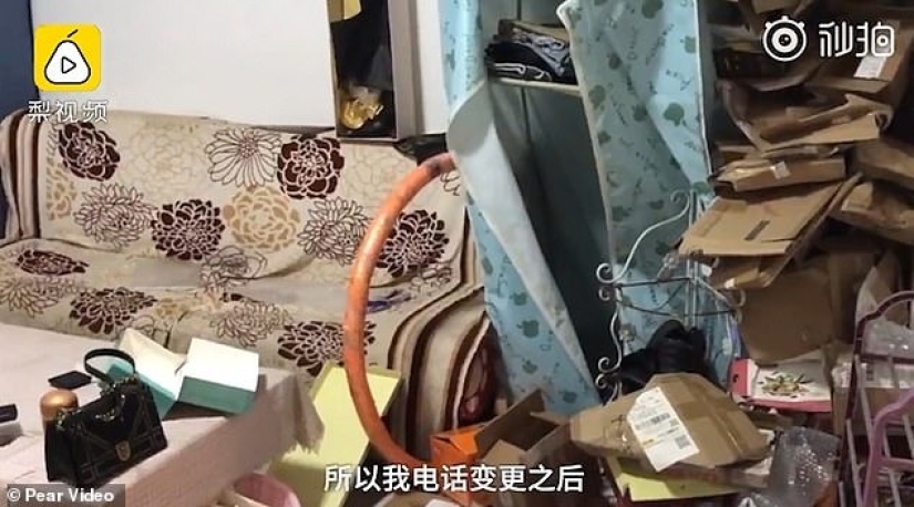 Dirty scandal: the angry landlady of the apartment showed the srach in which the glamorous blogger lives