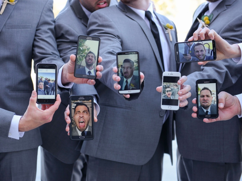Divertidas fotos de boda con la participación de los amigos del novio.