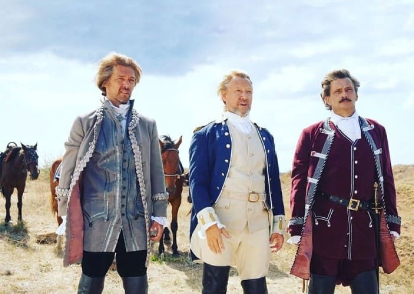 Dmitry Kharatyan – 60: how the actor overcame depression and stopped drinking