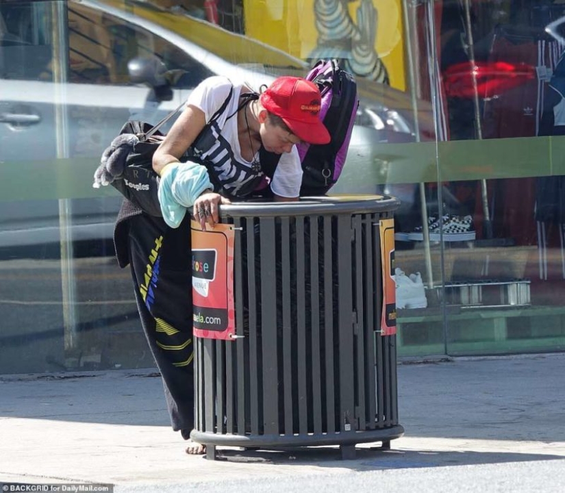 Does not wash so as not to be raped: the model, who became a homeless woman, refused help and returned to the streets