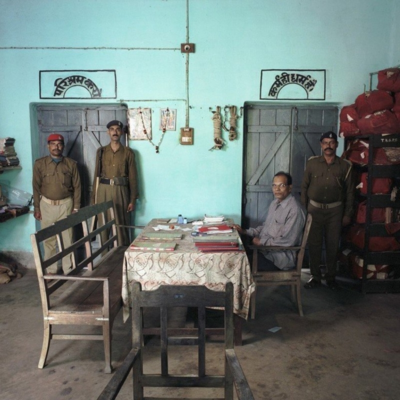 Don't you like your office? You just haven't been to India!