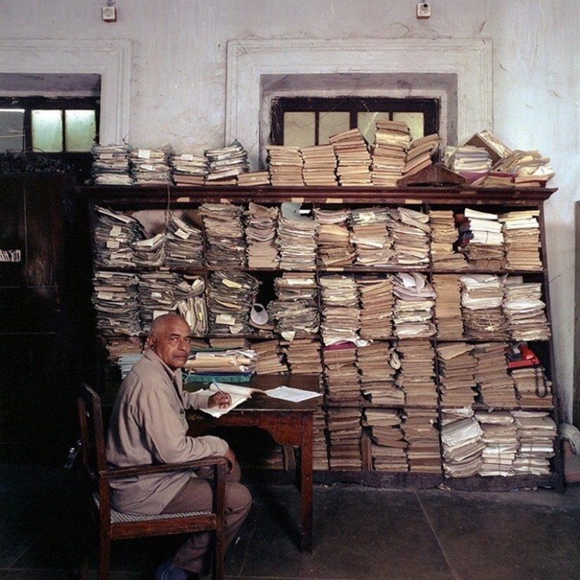 Don't you like your office? You just haven't been to India!