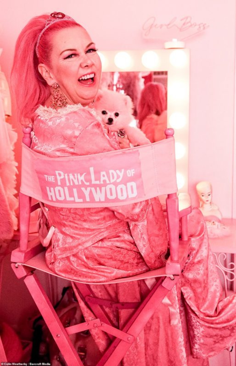 Dos hermanas se conocieron: La Reina del Rosa y la señorita Sunny se hicieron mejores amigas