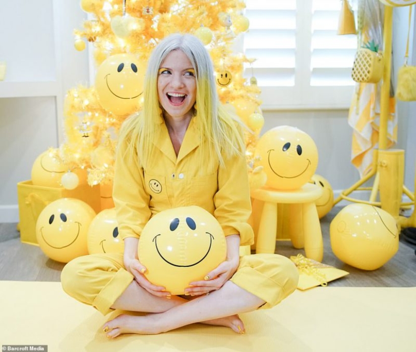 Dos hermanas se conocieron: La Reina del Rosa y la señorita Sunny se hicieron mejores amigas Dos hermanas se conocieron: La Reina del Rosa y la señorita Sunny se hicieron mejores amigas