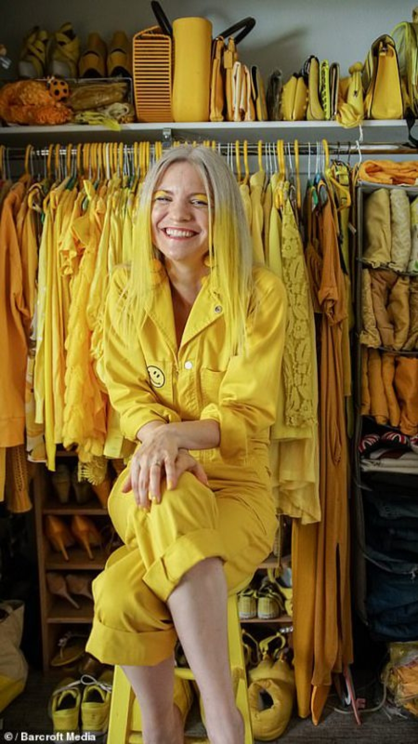 Dos hermanas se conocieron: La Reina del Rosa y la señorita Sunny se hicieron mejores amigas Dos hermanas se conocieron: La Reina del Rosa y la señorita Sunny se hicieron mejores amigas
