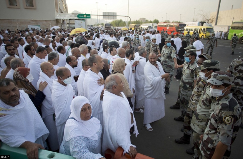 Dos millones de musulmanes se reunieron en el Monte Arafat para la culminación del Hajj