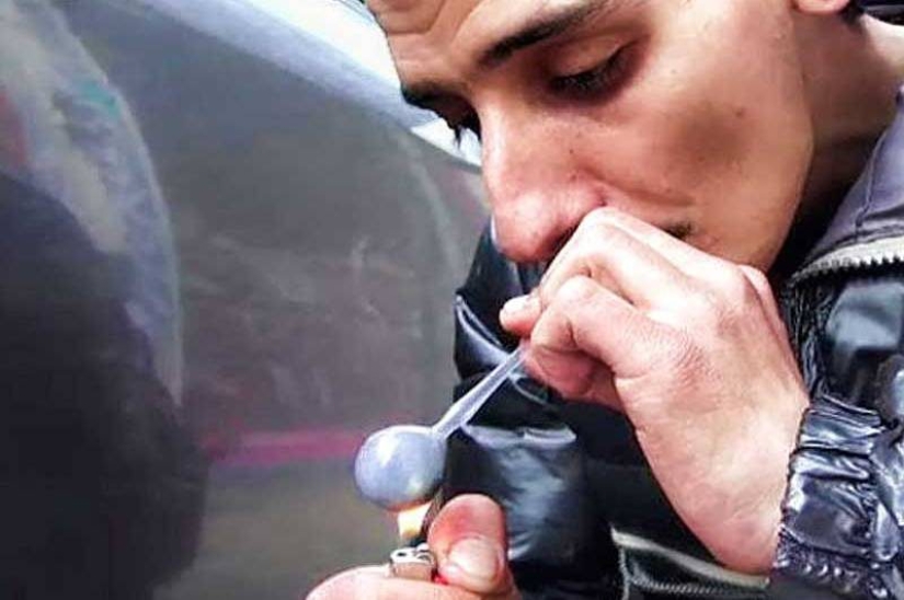 Drogas de "diseño": por qué el veneno sintético mata más rápido de lo habitual